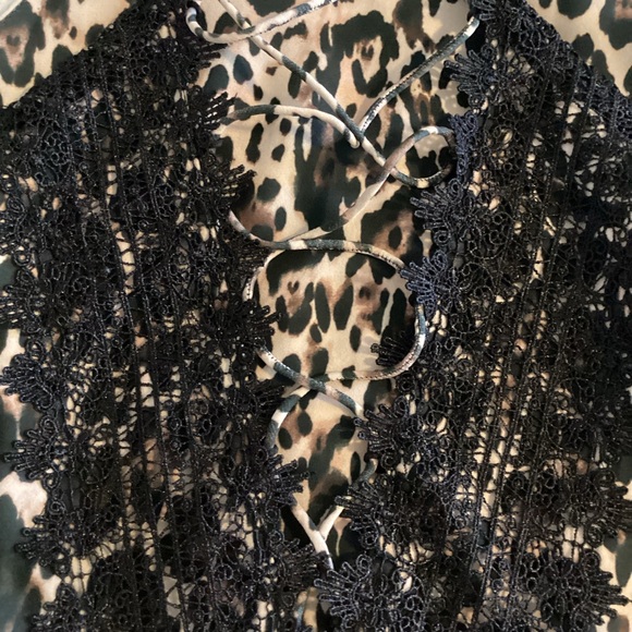 WAYF Animal Print Lace Up Tank - Picture 6 of 9